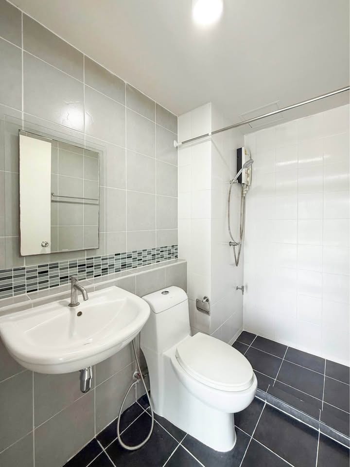 1-Bedroom Condominium for Sale in Kathu, Phuket — photo 4 of 10