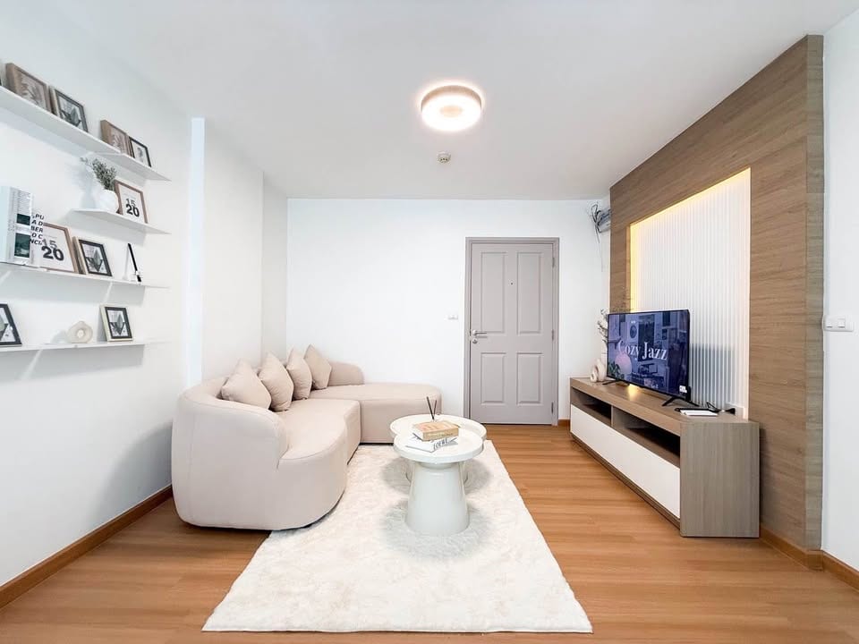Newly Renovated Apartment — D Condo, Kathu 10
