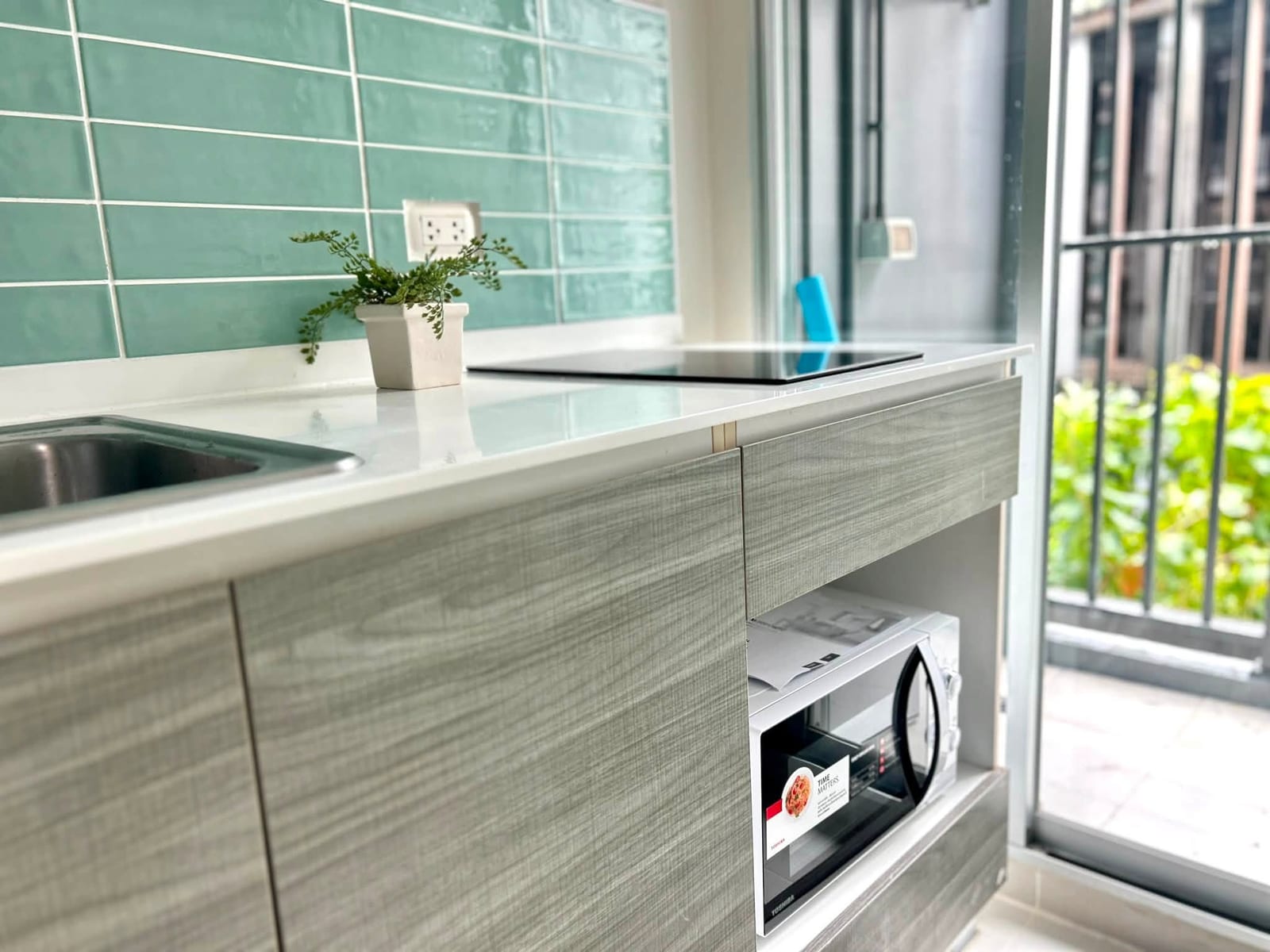 1-Bedroom Apartment with Pool View — dcondo Mine, Kathu 7
