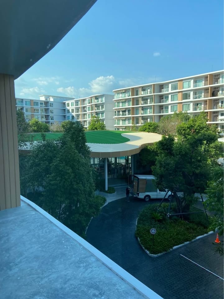 1-Bedroom Apartment with Garden View — Phyll, Kathu 2