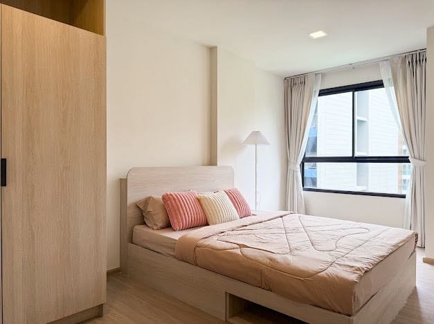 2-Bedroom Apartment with Pool View from Every Room — D Condo Reef, Kathu 8
