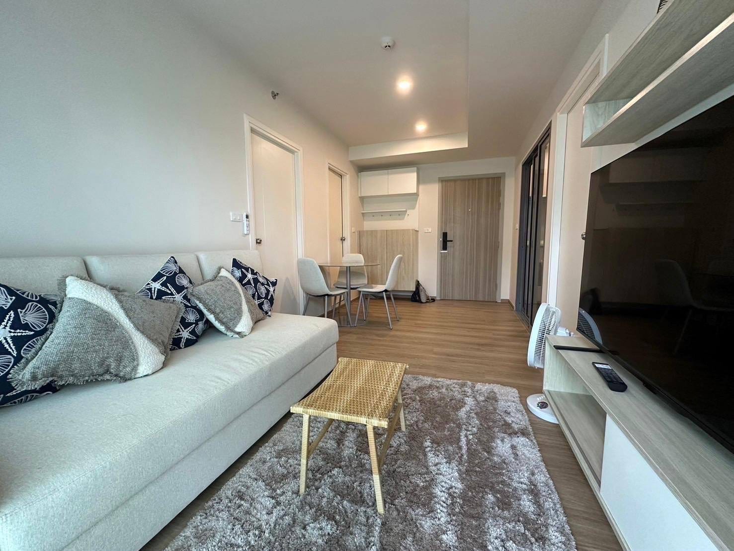 2-Bedroom Pool-View Apartment — Phyll by Central Pattana, Kathu 7