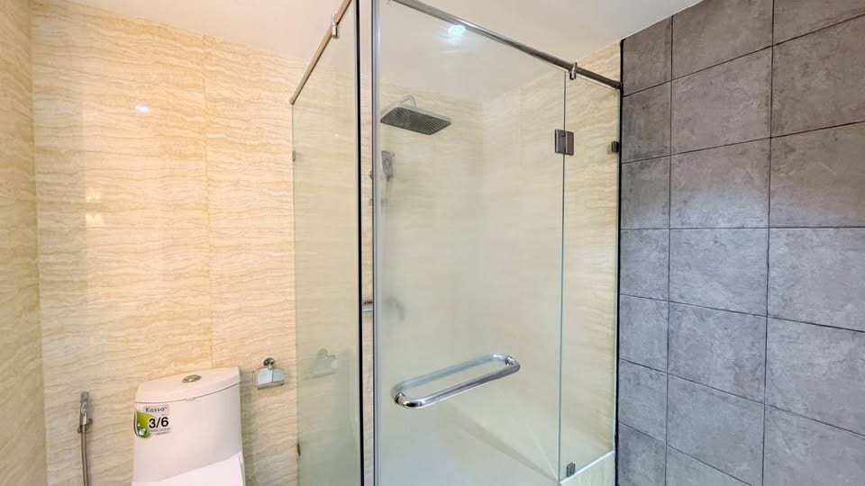Renovated 2-Bedroom Apartment on the Golf Course — Kathu 11