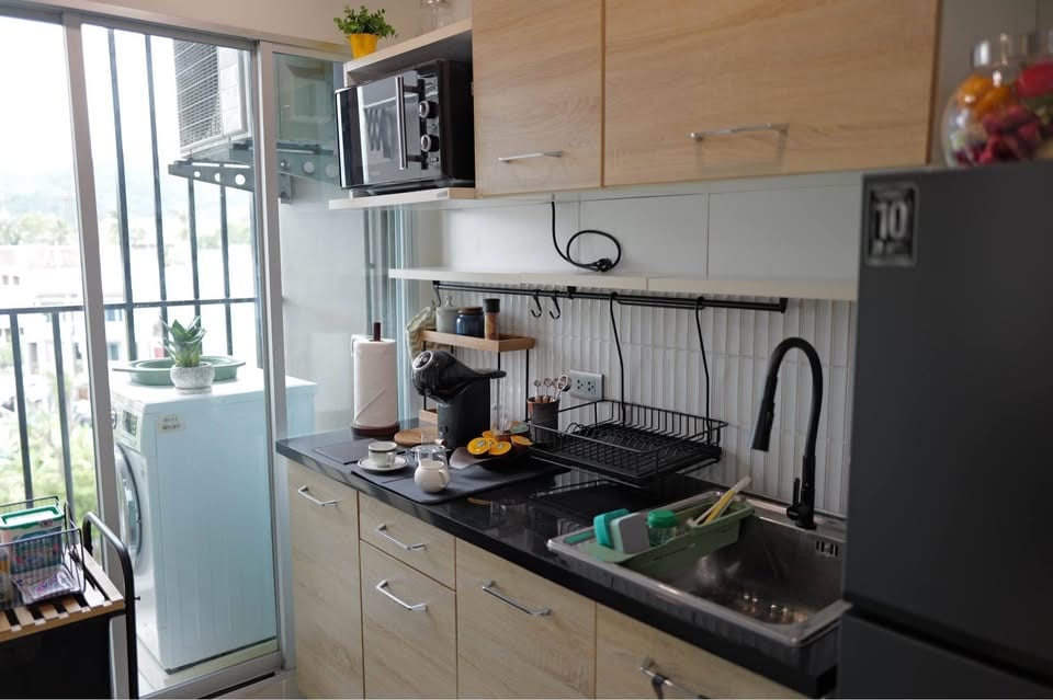 1-Bedroom Condominium for Sale in Kathu, Phuket — interior view