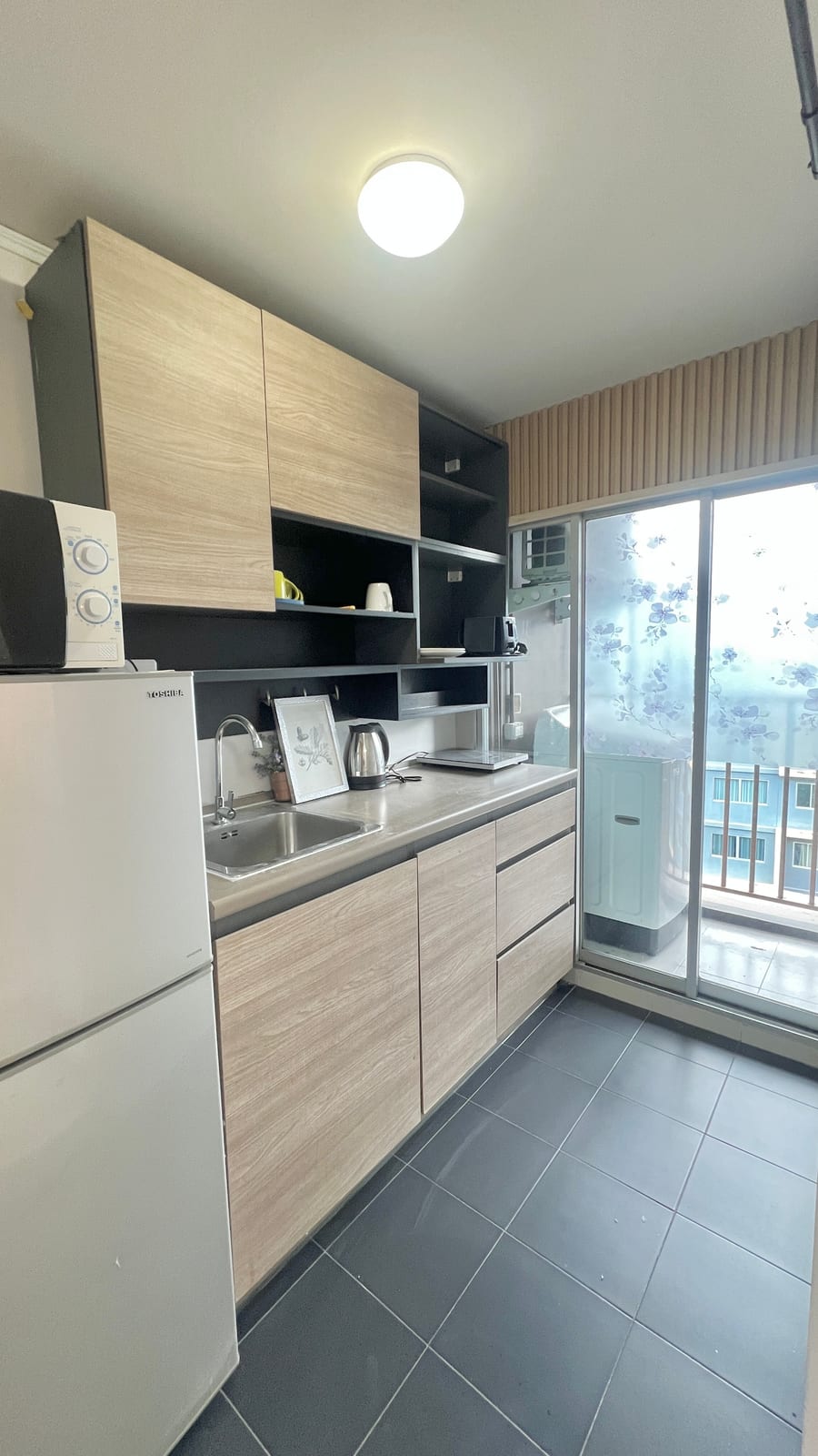1-Bedroom Condominium for Sale in Kathu, Phuket — interior view