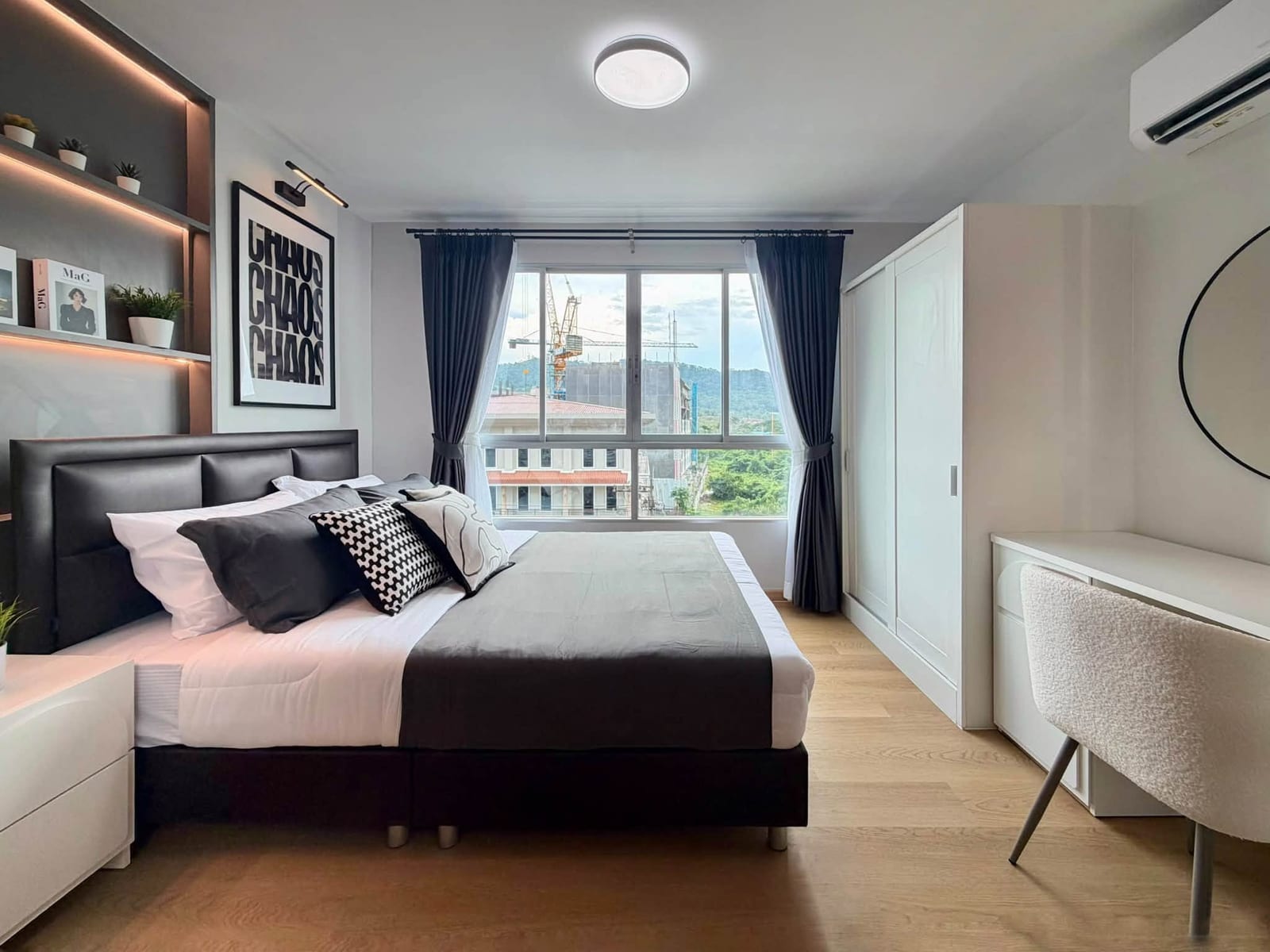 1-Bedroom Condo for Sale in Kathu, Phuket — interior view