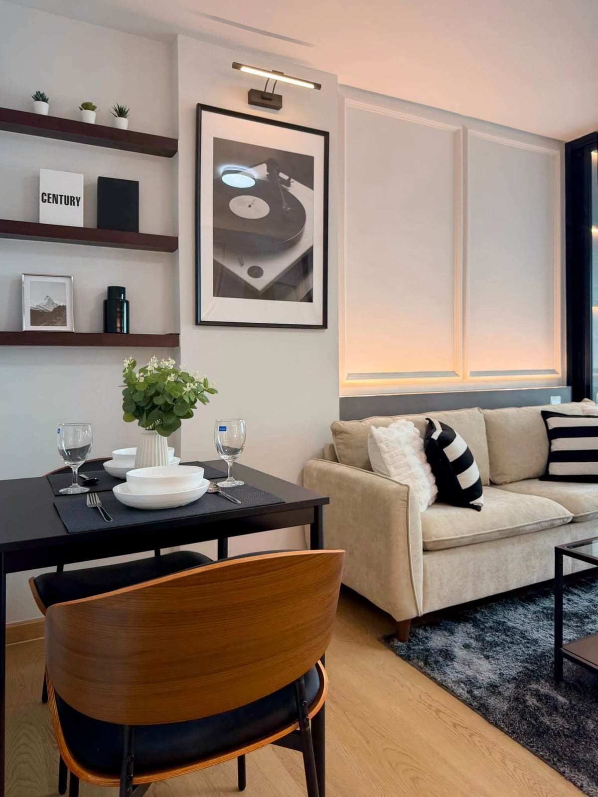 1-Bedroom Condo for Sale in Kathu, Phuket — interior view