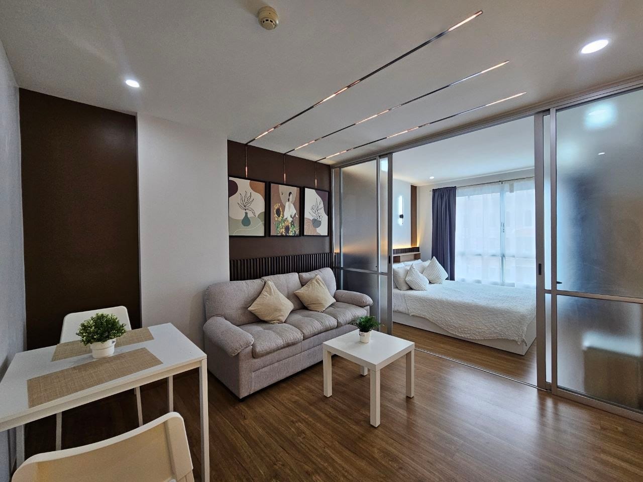 1-Bedroom Condominium for Sale in Kathu, Phuket — interior view