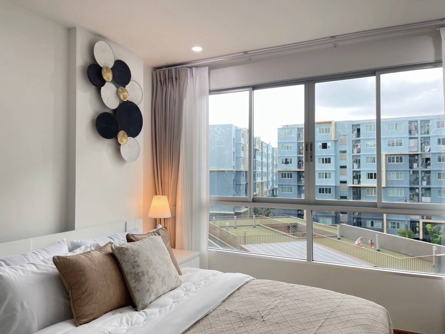 1-Bedroom Condominium for Sale in Kathu, Phuket — interior view
