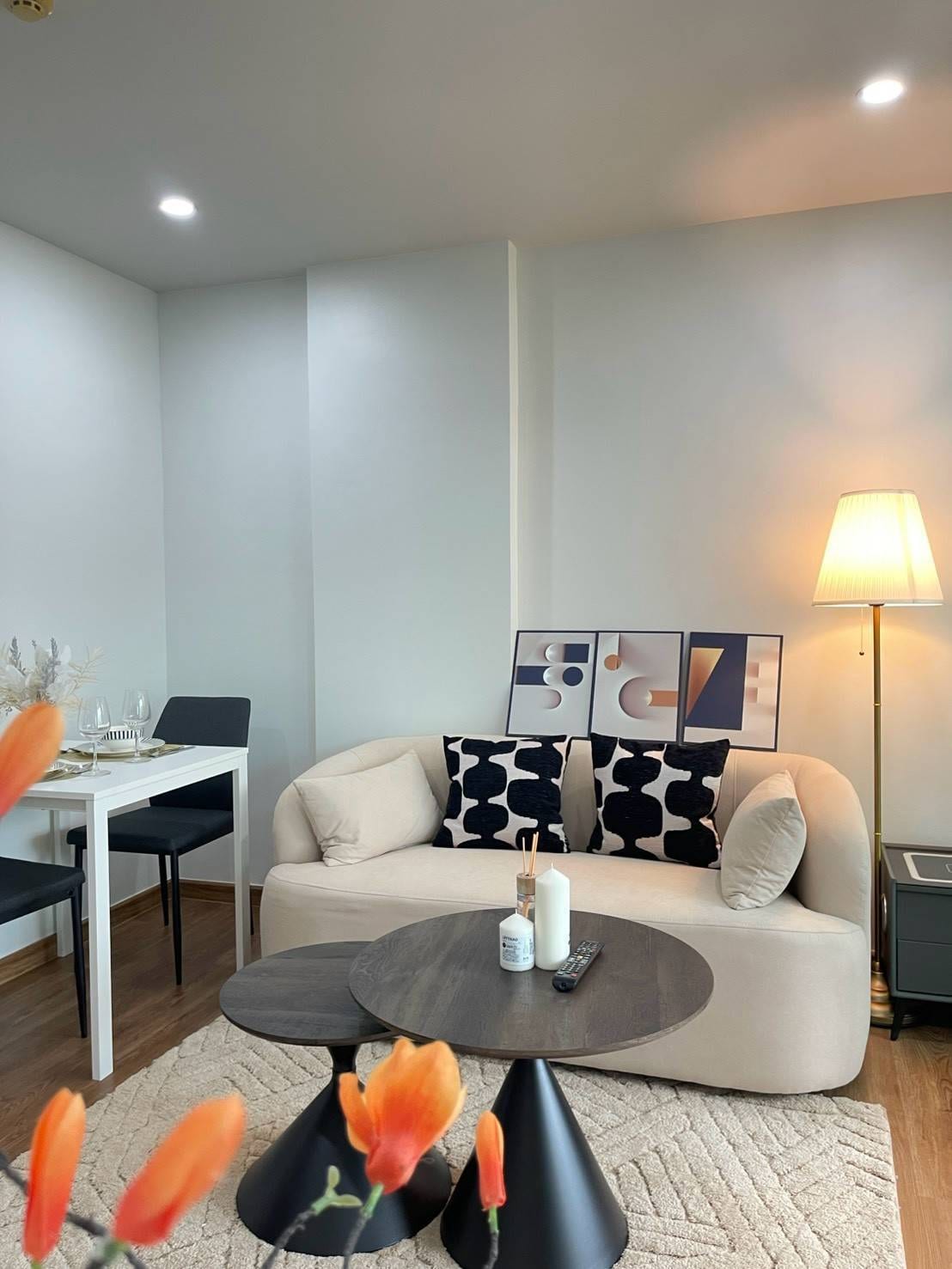 1-Bedroom Condominium for Sale in Kathu, Phuket — interior view