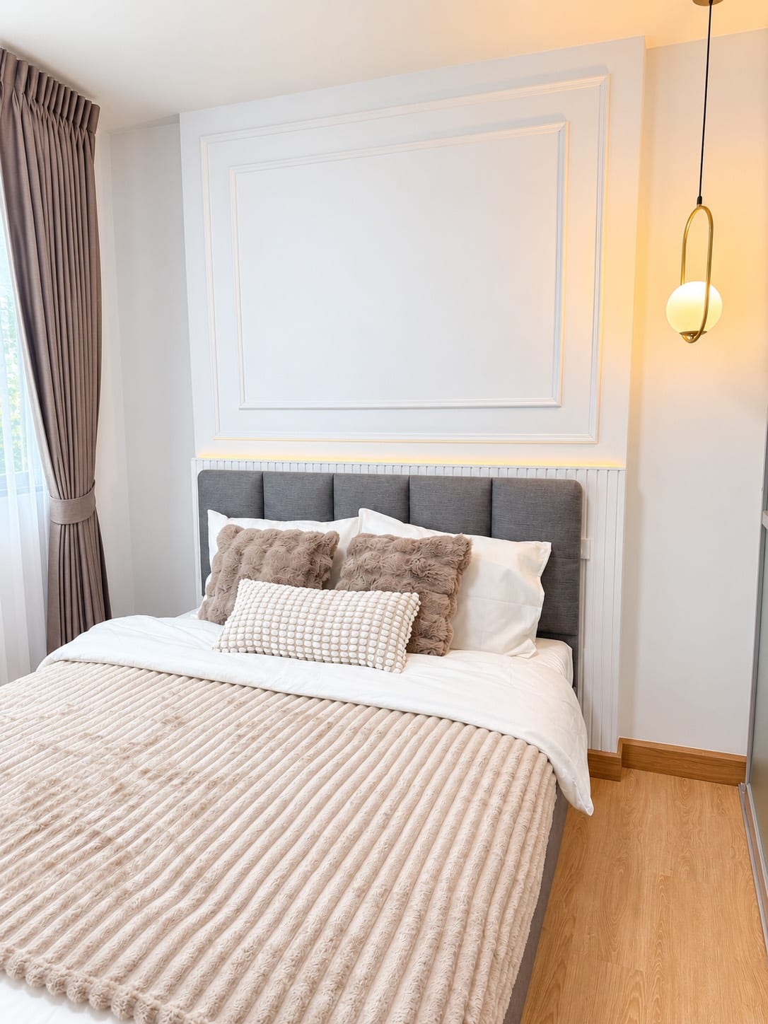 1-Bedroom Condominium for Sale in Kathu, Phuket — interior view