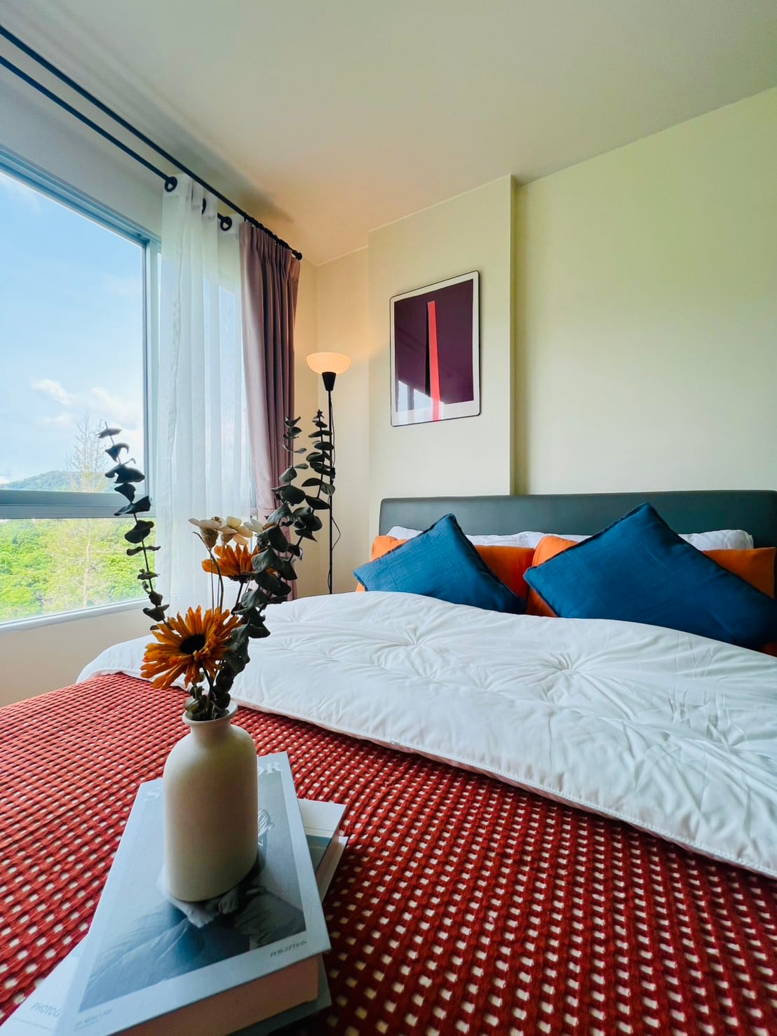 1-Bedroom Condominium for Sale in Kathu, Phuket — interior view