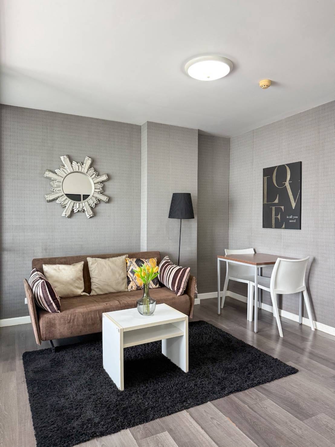 1-Bedroom Condominium for Sale in Kathu, Phuket — interior view