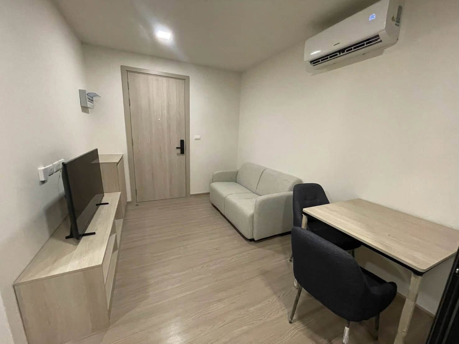 1-Bedroom Condominium for Rent in Kathu, Phuket — interior view