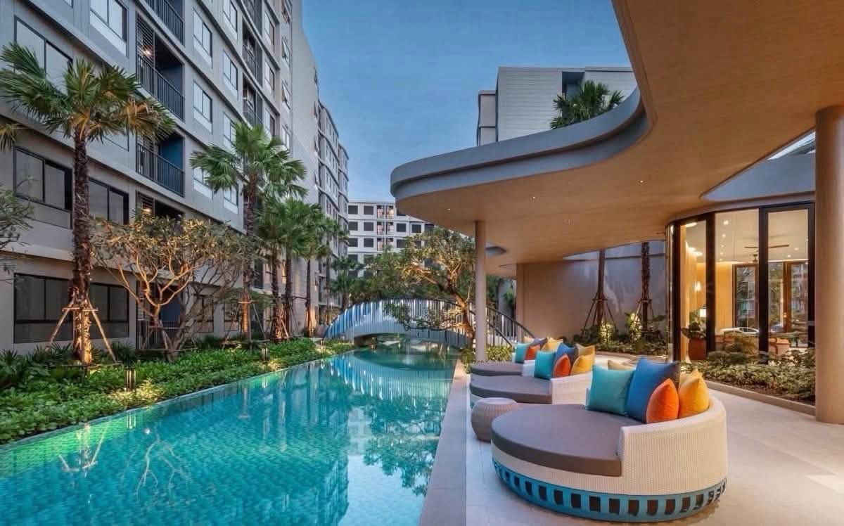 1-Bedroom Condominium for Rent in Kathu, Phuket — pool view
