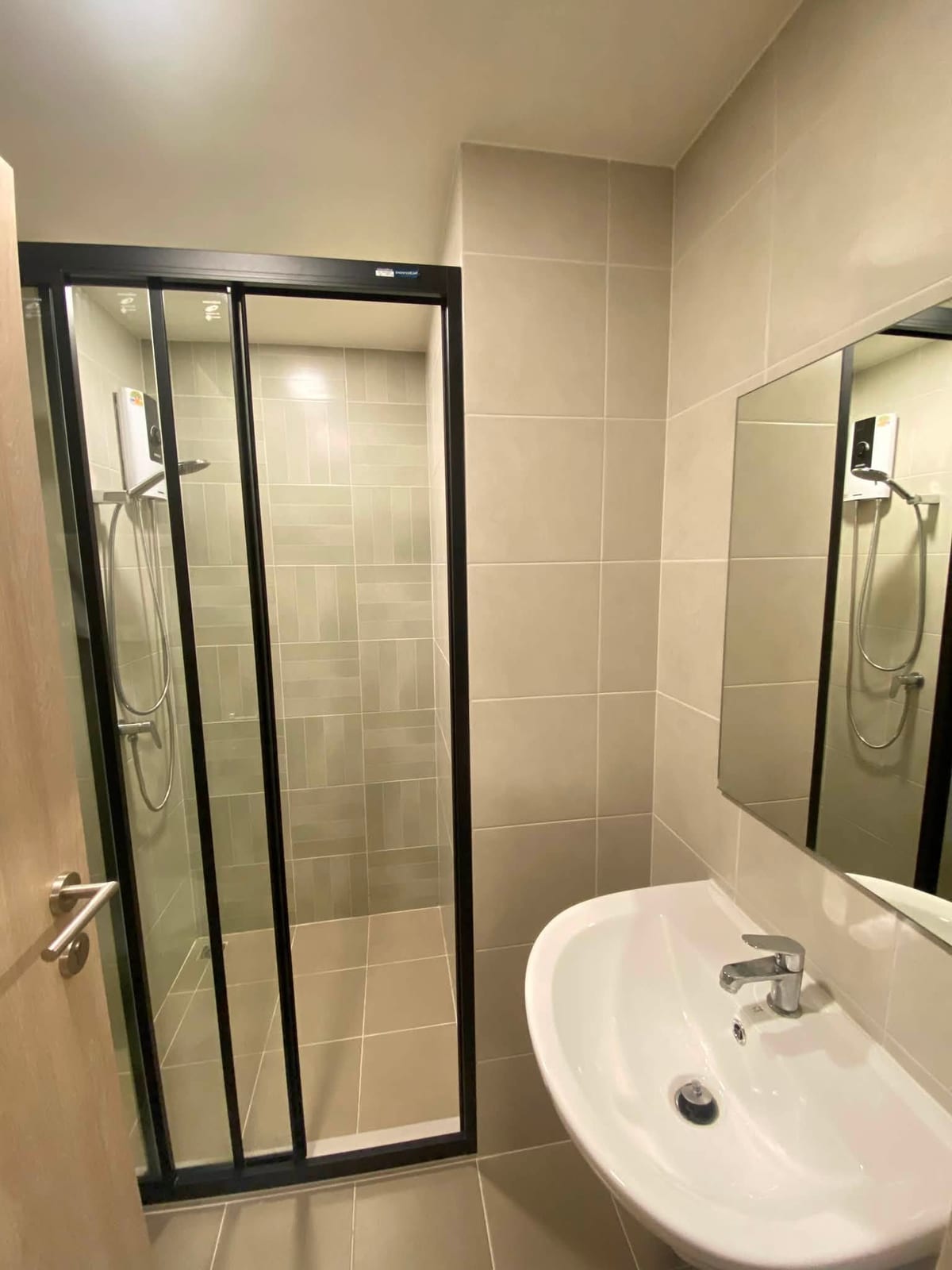 1-Bedroom Condo for Rent in Kathu, Phuket — interior view
