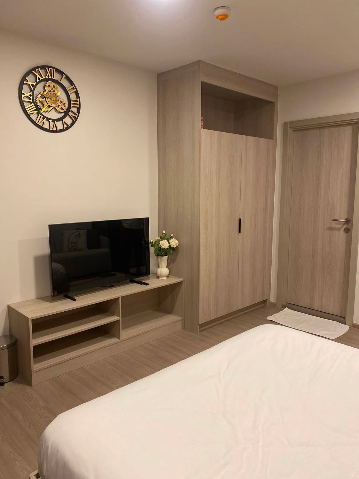 1-Bedroom Condo for Rent in Kathu, Phuket — interior view