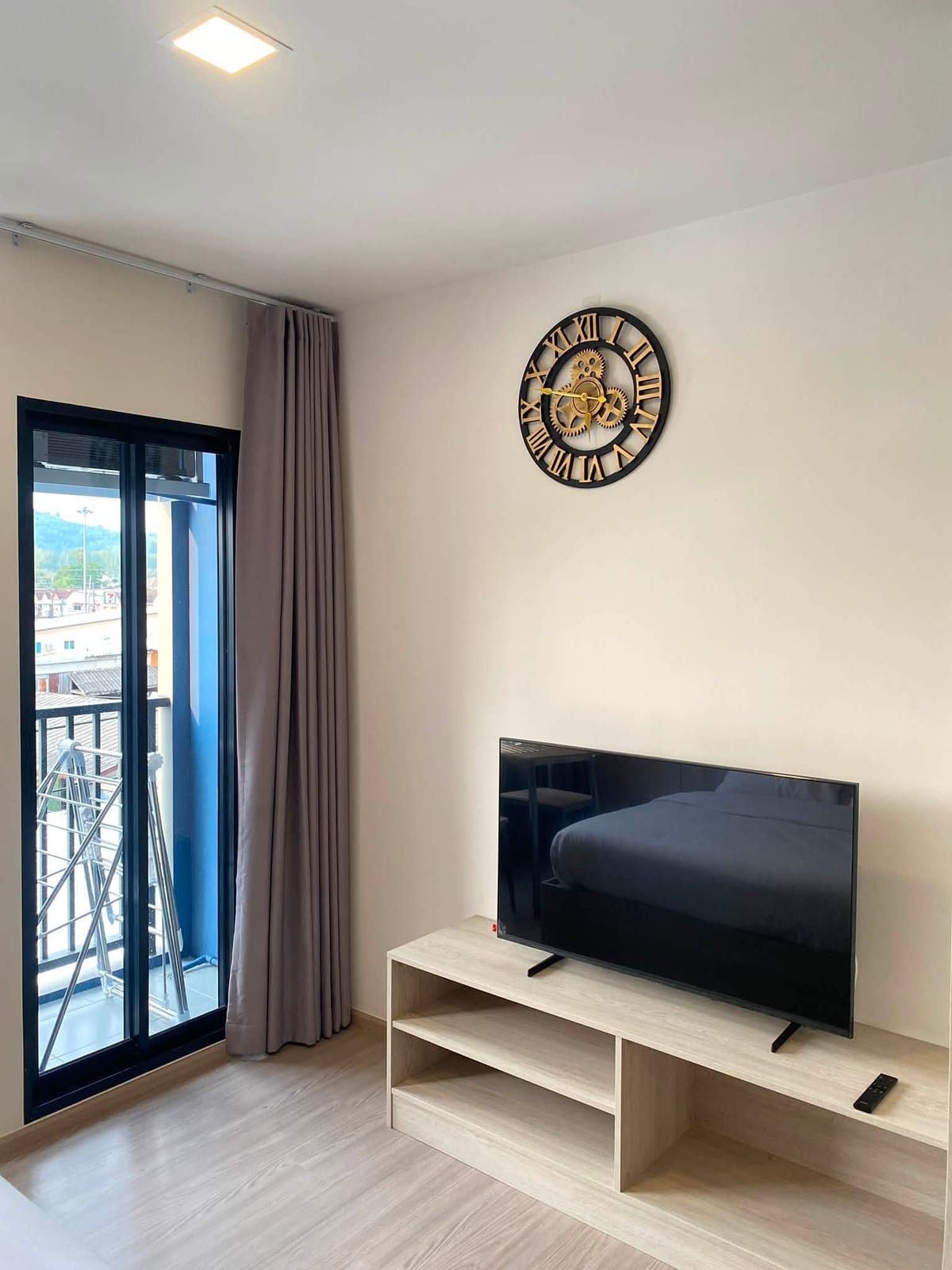 1-Bedroom Condo for Rent in Kathu, Phuket — interior view