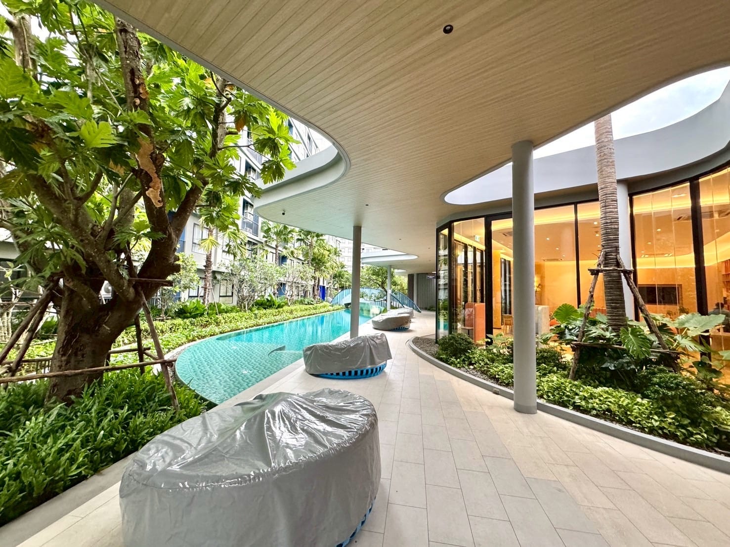 1-Bedroom Condo for Rent in Kathu, Phuket — exterior view