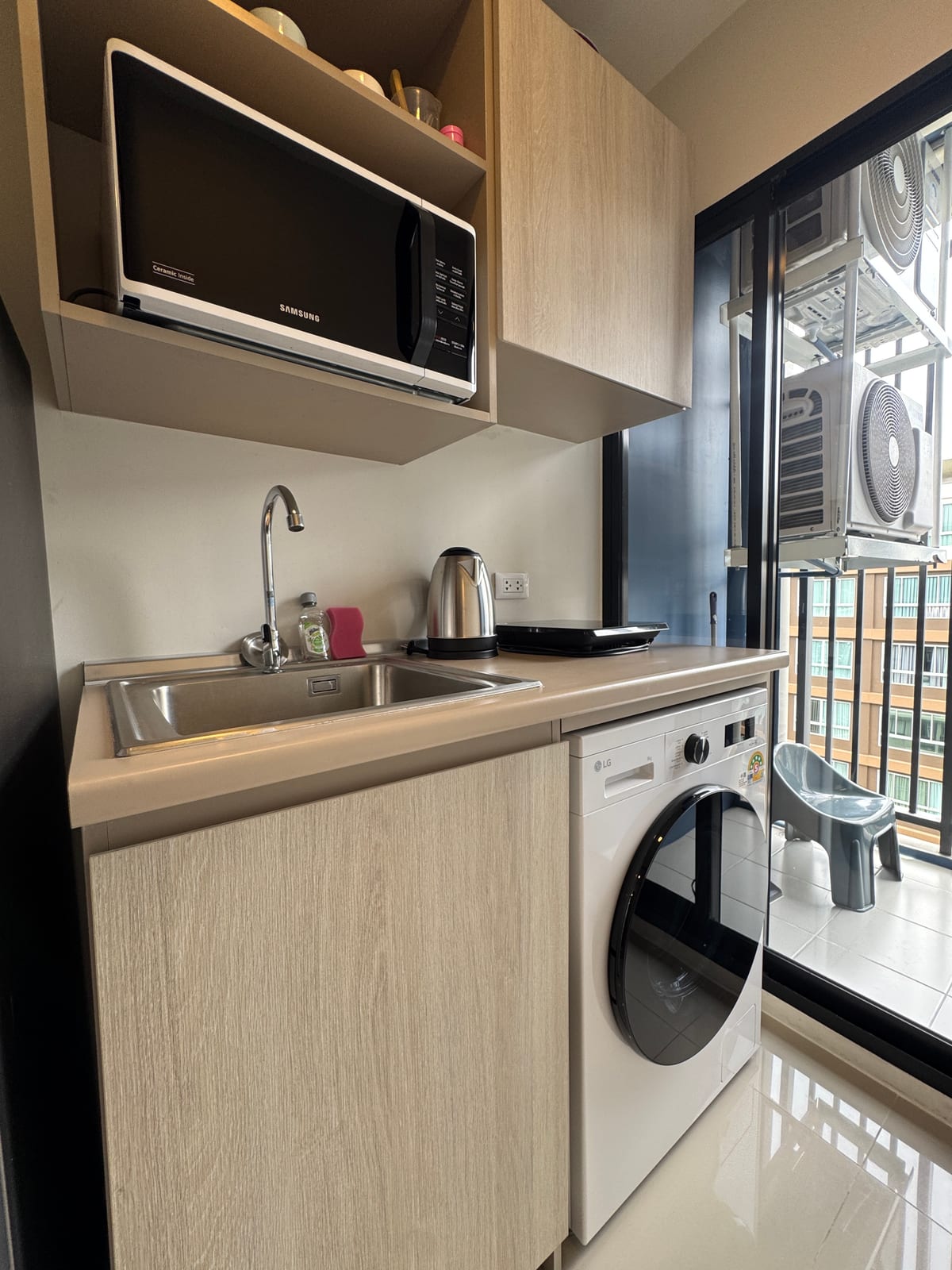 1-Bedroom Condo for Rent in Kathu, Phuket — interior view