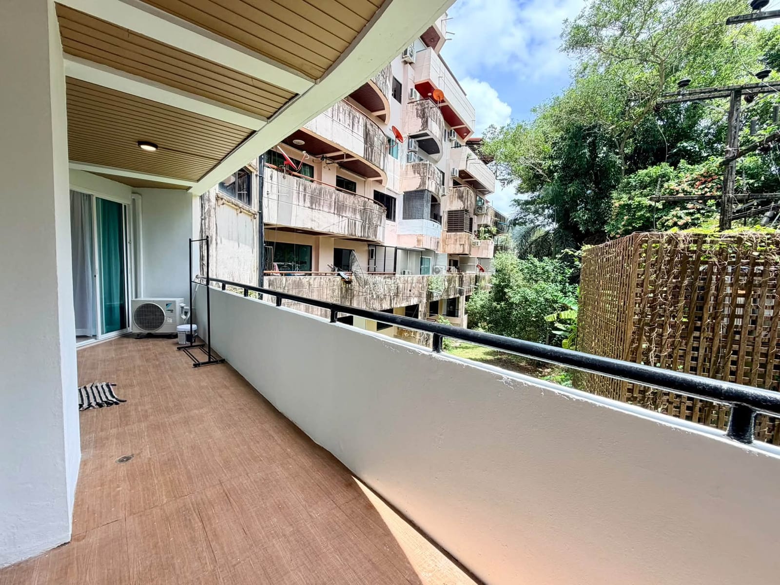 1-Bedroom Condominium for Rent in Kathu, Phuket — interior view