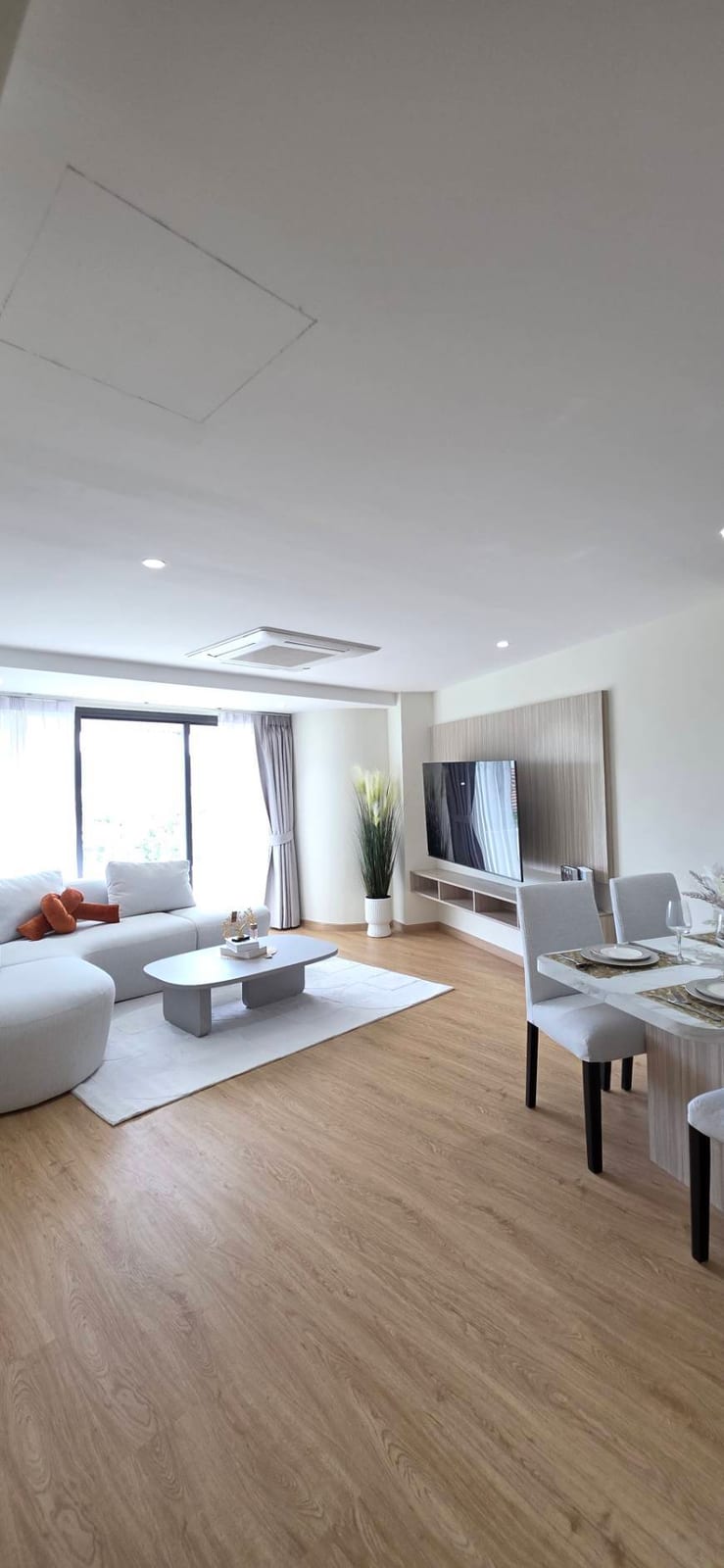 2-Bedroom Condominium for Sale in Kathu, Phuket — interior view