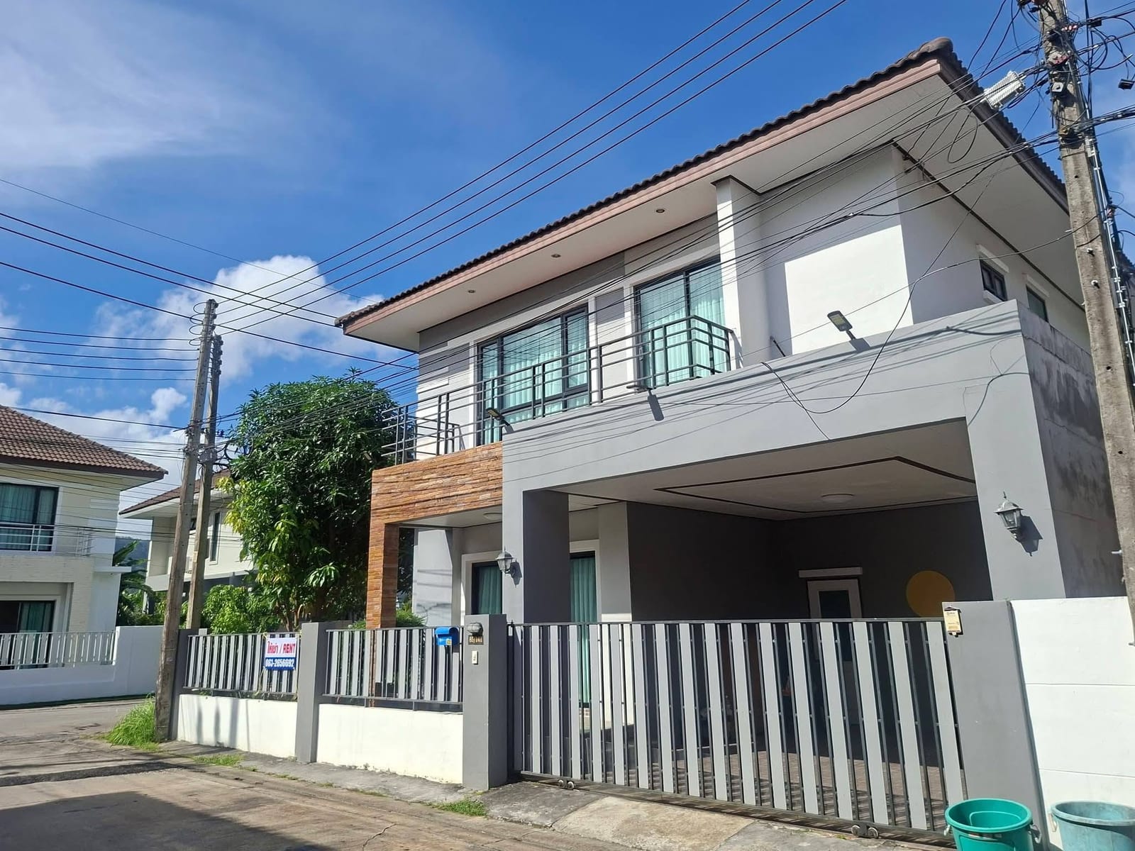Three-Bedroom Family House — Phanason Private Home, Kathu 5