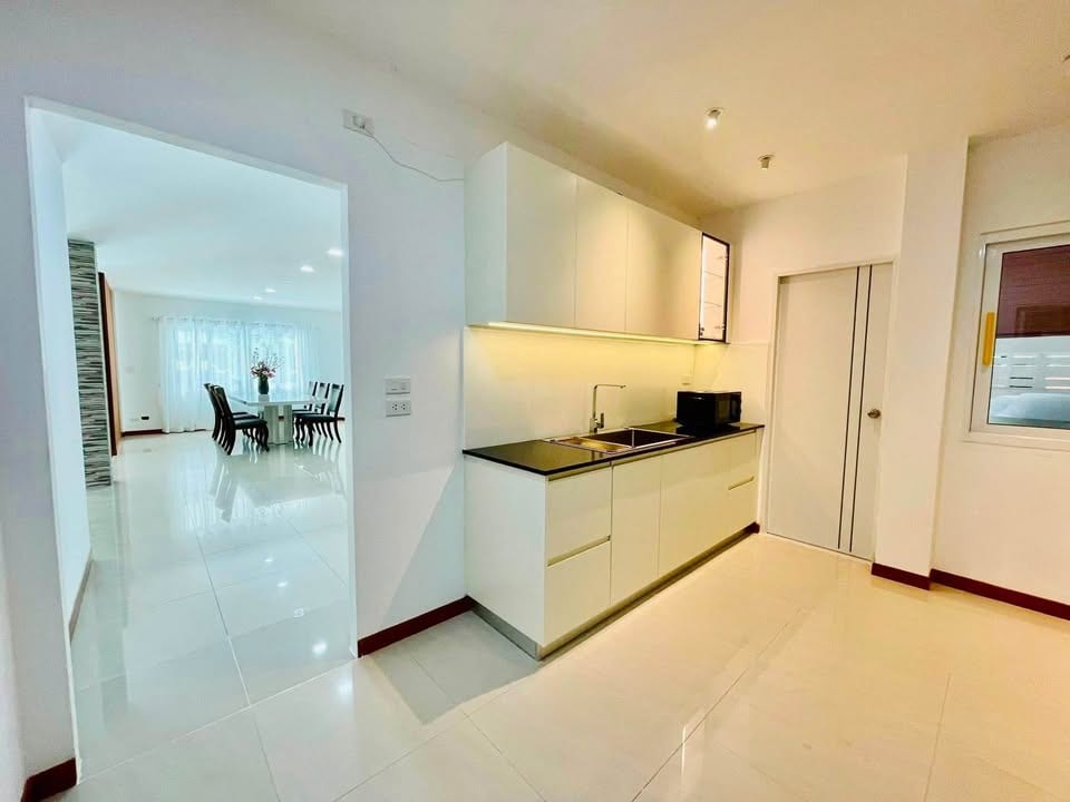 Four-Bedroom House — Panason Park Ville, Kathu 10