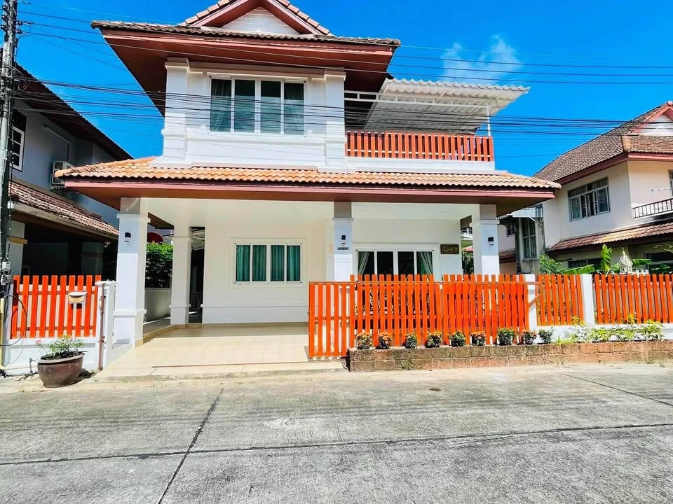 Four-Bedroom House — Panason Park Ville, Kathu 3