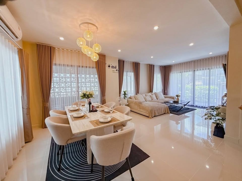 Three-Storey House with Roof Deck — The Palm, Kathu 10