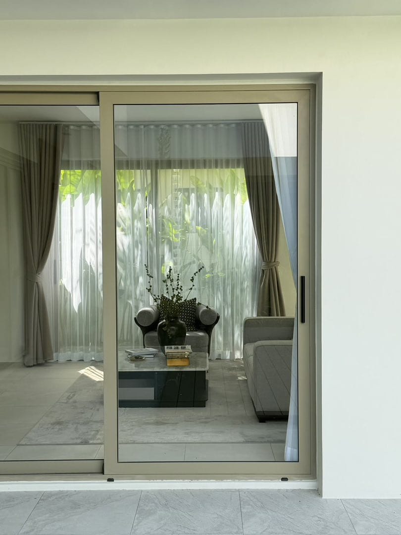 Luxury Private Pool Villa Opposite Loch Palm Golf Club 17