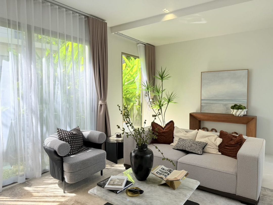 Luxury Private Pool Villa Opposite Loch Palm Golf Club 2