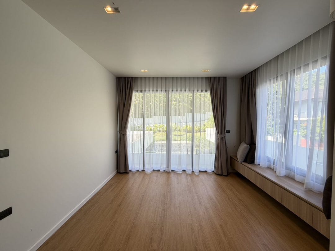 Luxury Private Pool Villa Opposite Loch Palm Golf Club 21