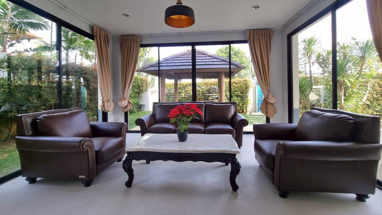 Private Pool Villa for Rent near Loch Palm Golf — Price Reduced 25