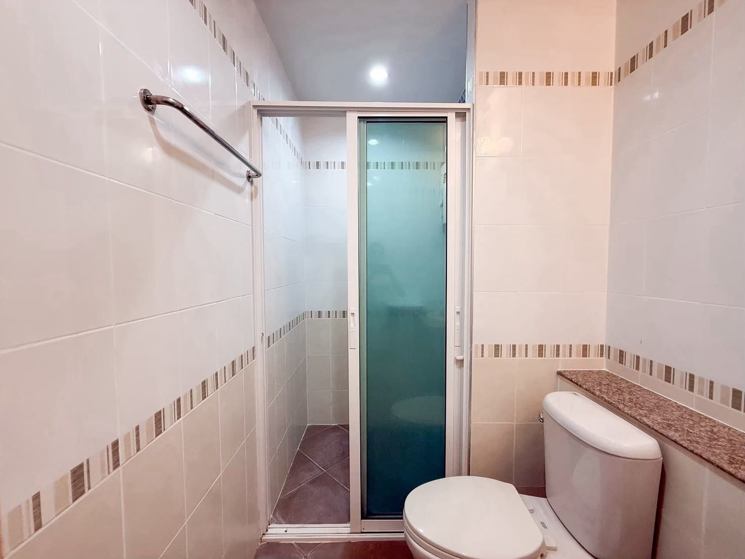 1-Bedroom Condominium for Sale in Kathu, Phuket — interior view