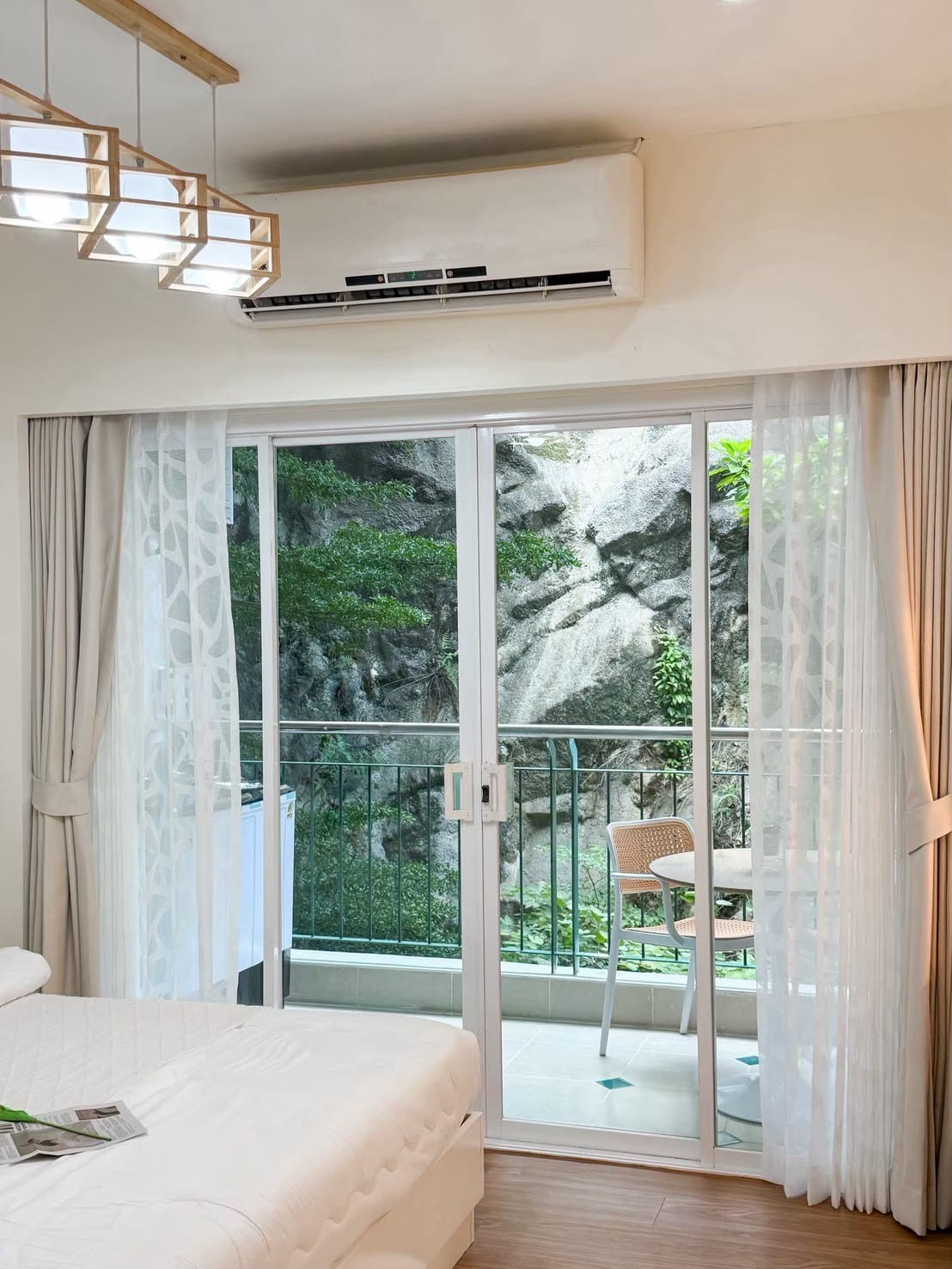 1-Bedroom Condominium for Sale in Kathu, Phuket — interior view