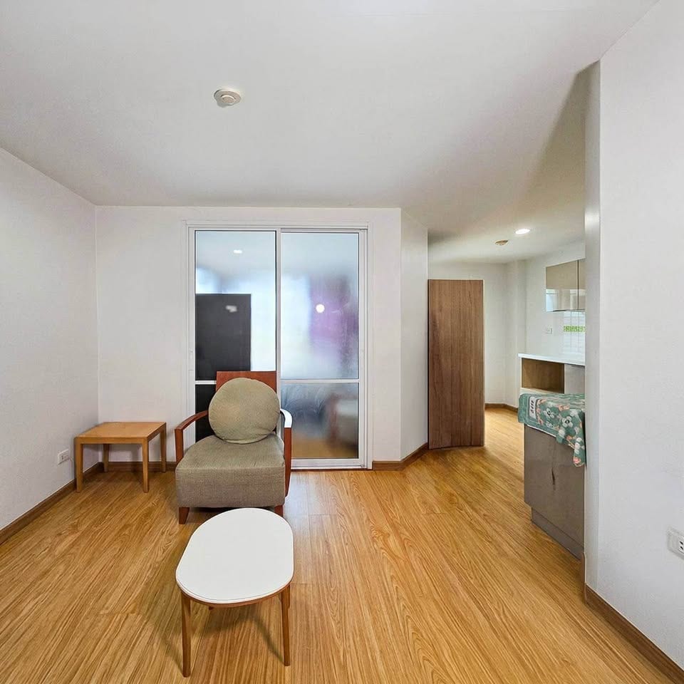 1-Bedroom Condominium for Sale in Kathu, Phuket — interior view