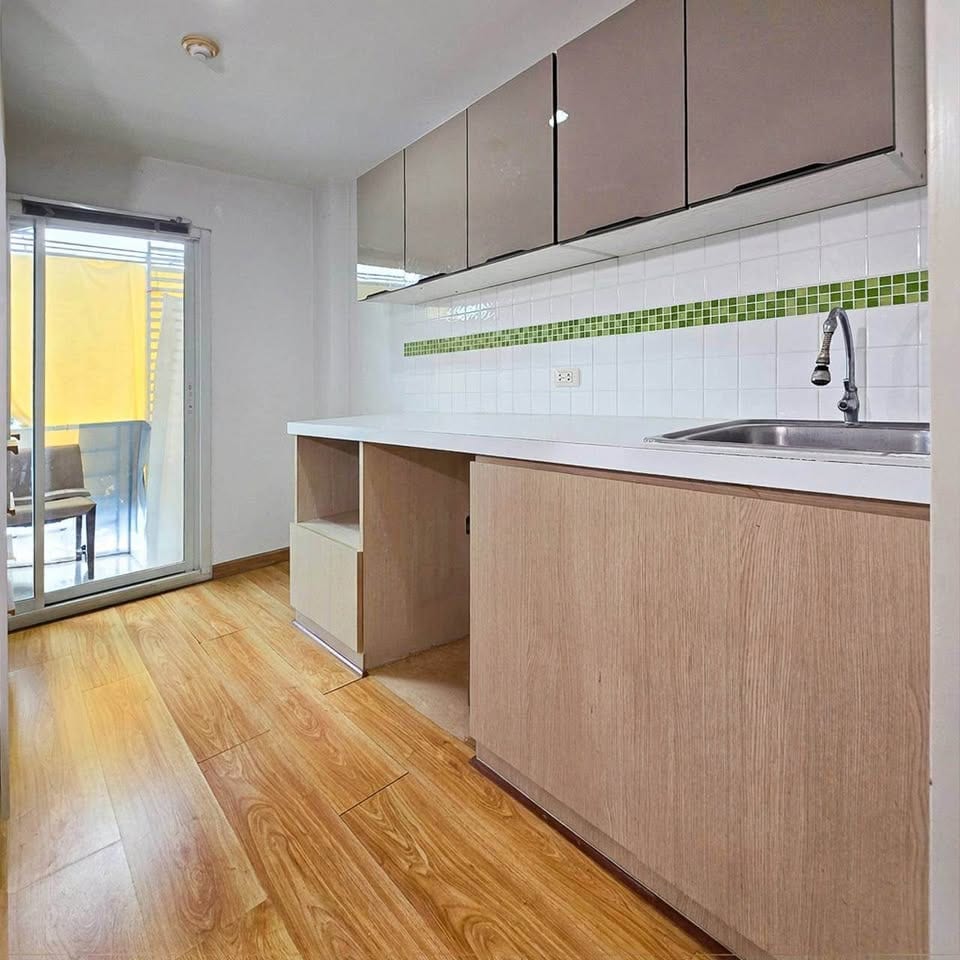 1-Bedroom Condominium for Sale in Kathu, Phuket — interior view