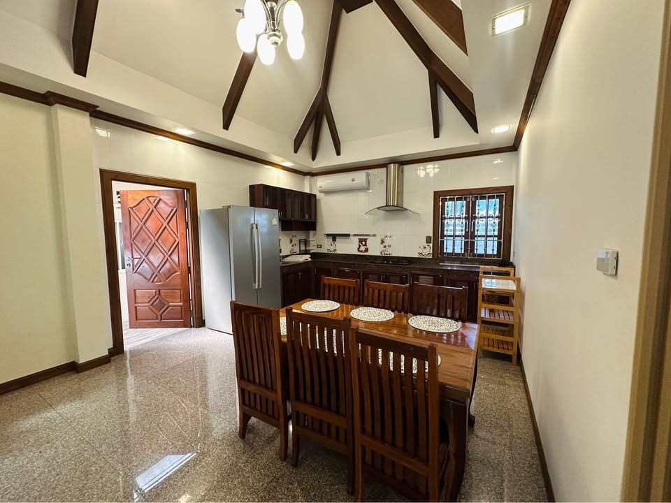 3-Bedroom Pool Villa for Rent in Kathu 5