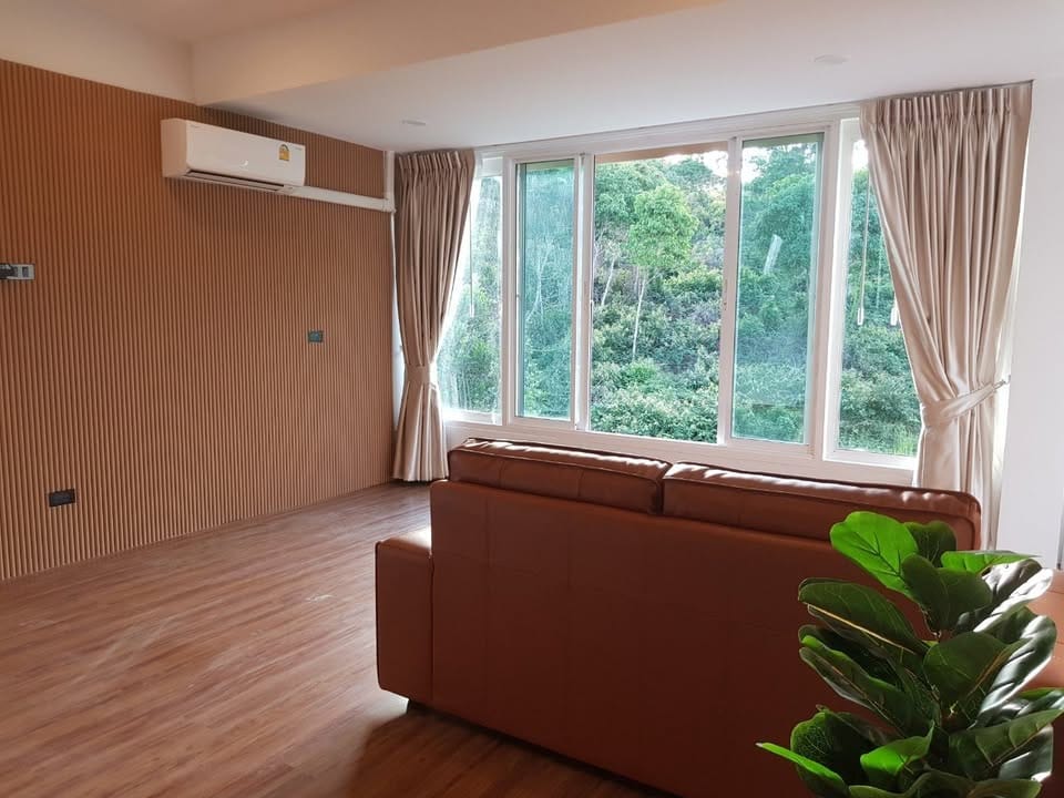 Five-Bedroom Pool Villa for Rent — Baan Suan Loch Palm, Kathu