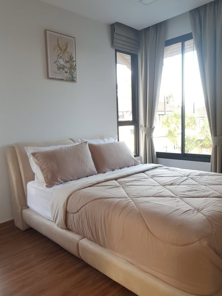 Five-Bedroom Pool Villa for Rent — Baan Suan Loch Palm, Kathu