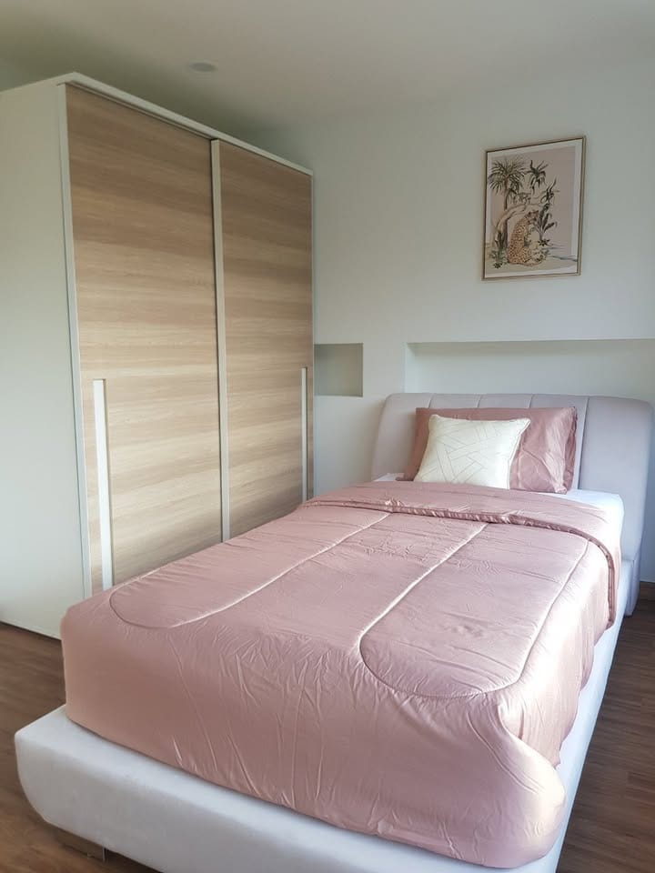 Five-Bedroom Pool Villa for Rent — Baan Suan Loch Palm, Kathu