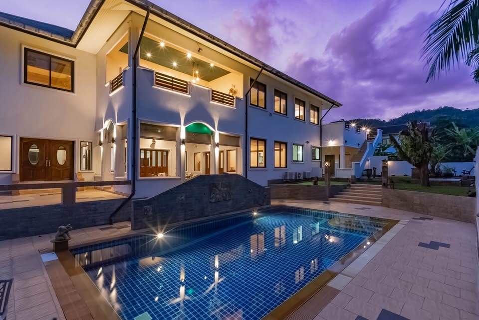 5-Bedroom Private Pool Villa for Rent in Kathu