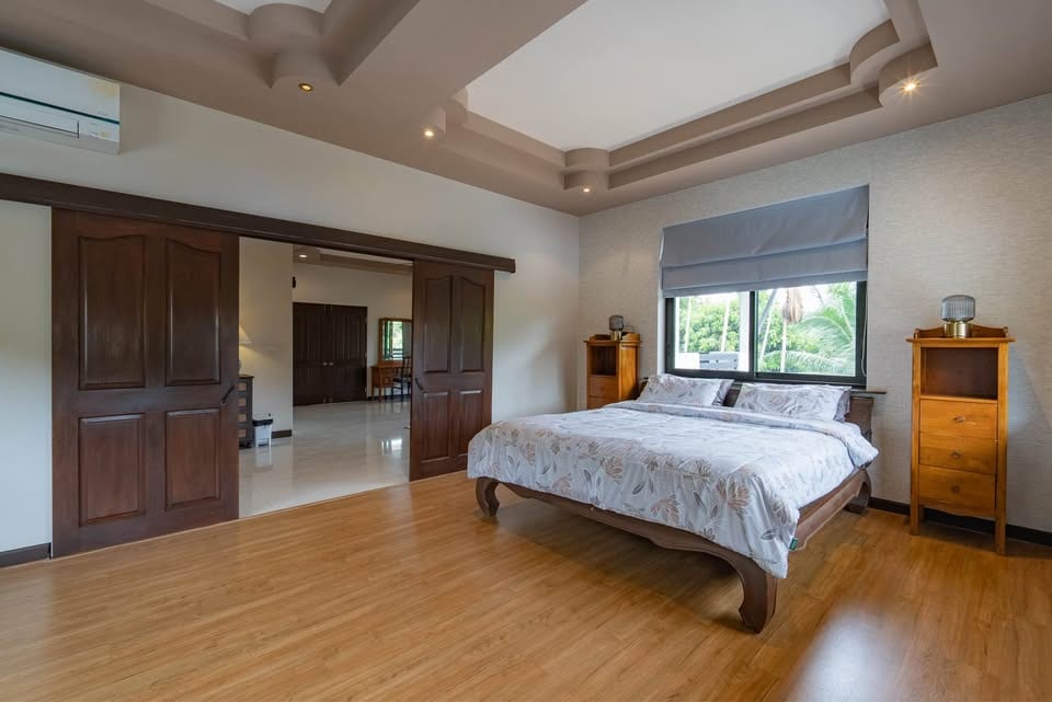 5-Bedroom Private Pool Villa for Rent in Kathu 16