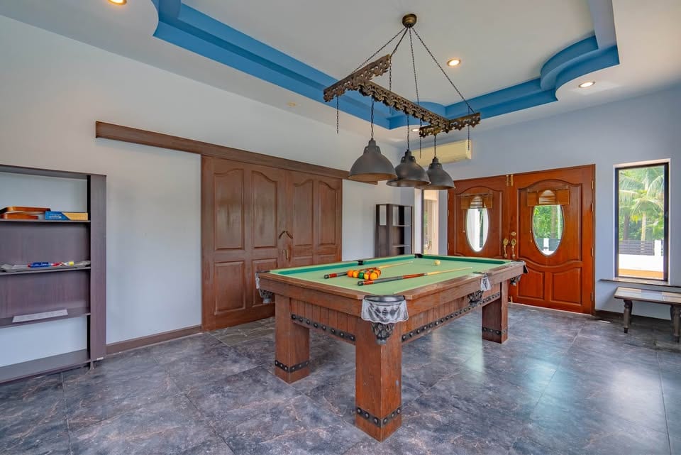5-Bedroom Private Pool Villa for Rent in Kathu 18