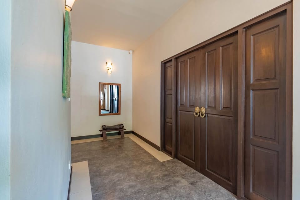 5-Bedroom Private Pool Villa for Rent in Kathu 27