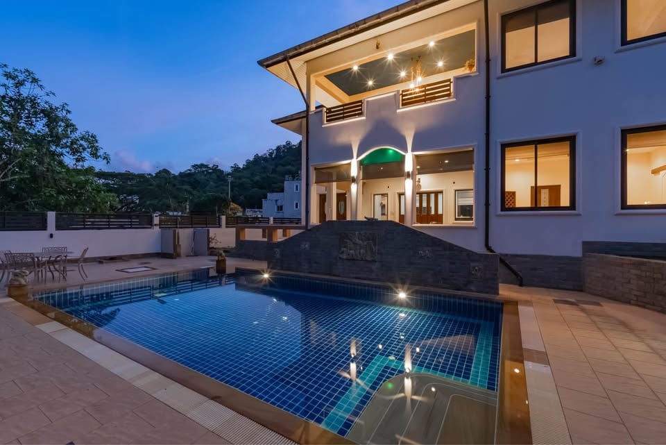 5-Bedroom Private Pool Villa for Rent in Kathu 3