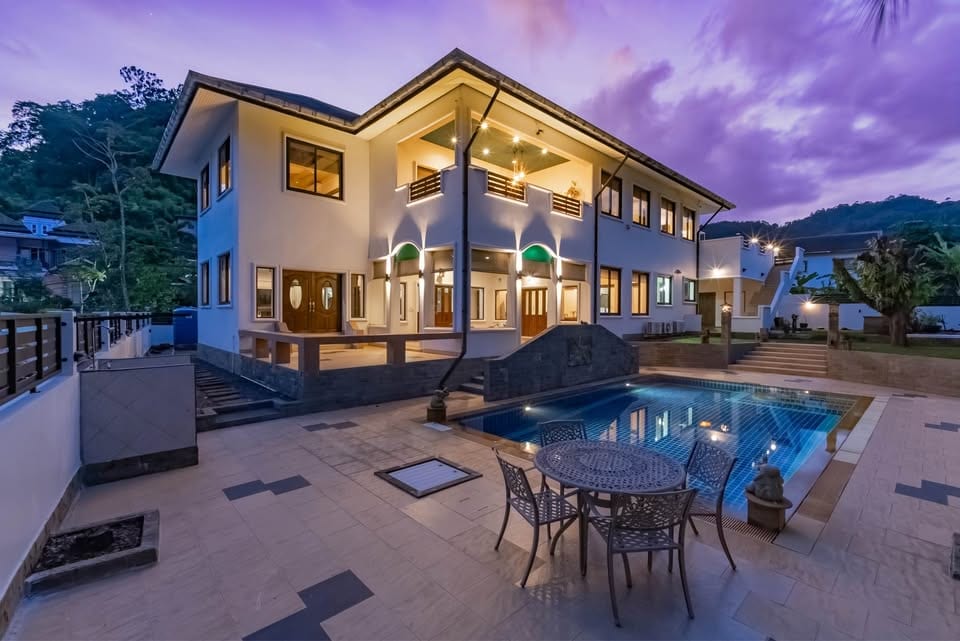 5-Bedroom Private Pool Villa for Rent in Kathu 4
