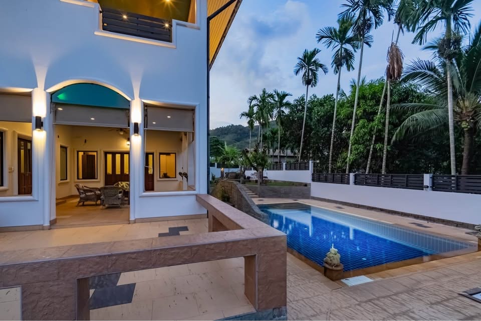 5-Bedroom Private Pool Villa for Rent in Kathu 7