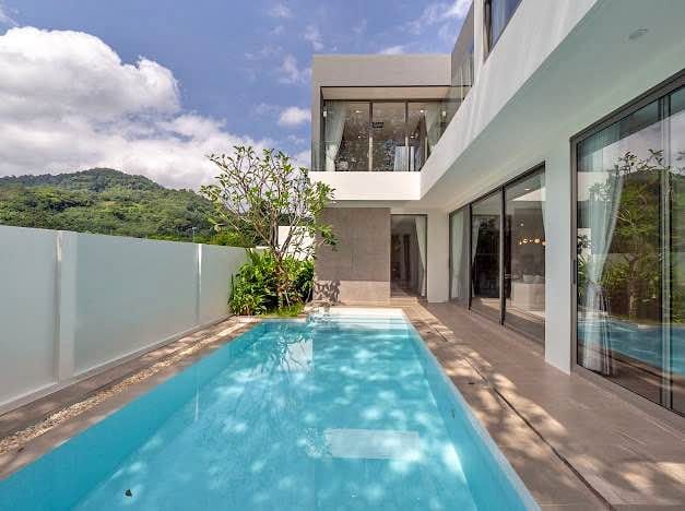 Modern Pool Villas in a Gated Community of 15 — Kathu